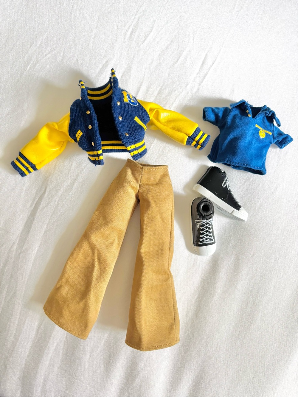 Bratz Outfit from Mean Girls Spring Fling Cady Heron Doll